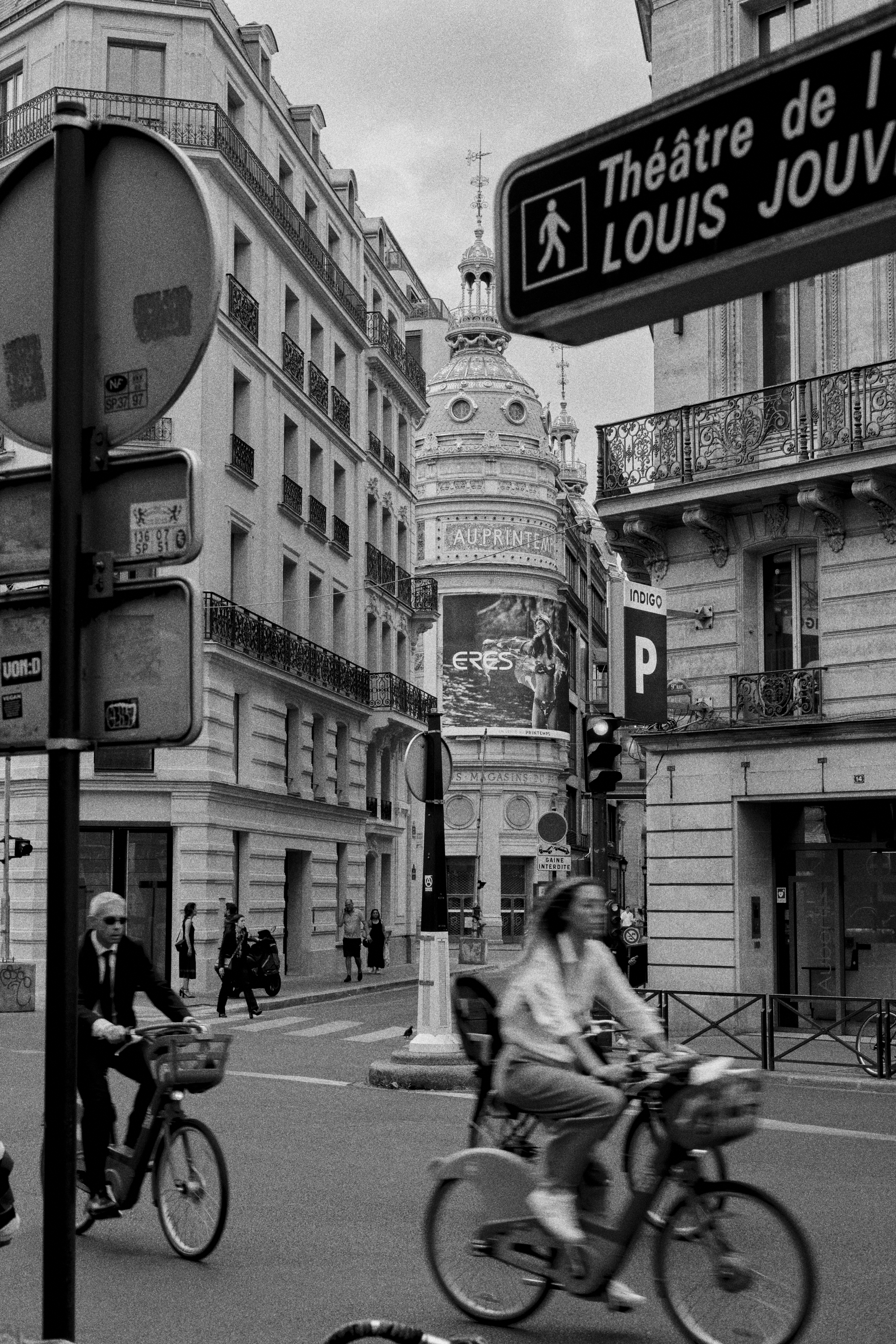 Paris Monochrome